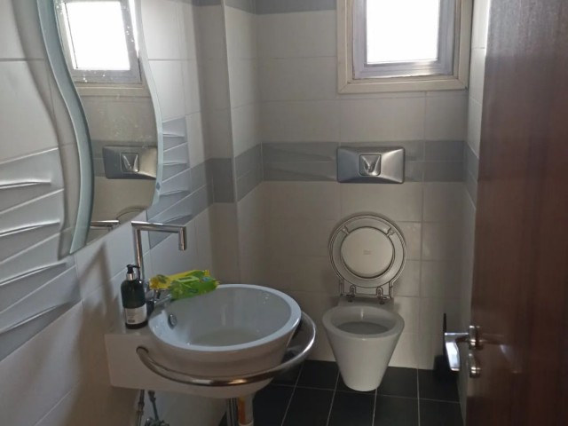 NICOSIA GÖNYELİ منطقه 3+1 آپارتمان کاملا مبله با حمام اصلی برای اجاره