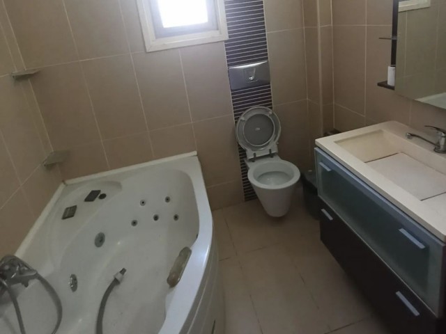NICOSIA GÖNYELİ منطقه 3+1 آپارتمان کاملا مبله با حمام اصلی برای اجاره