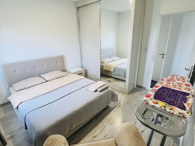 LUXUSWOHNUNG IN DER REGION NICOSIA ZUR TÄGLICHEN MIETE