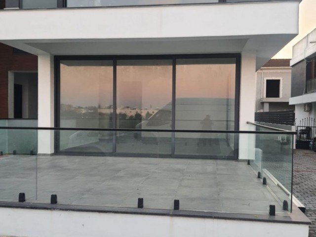 Ground floor apartment in Yenikent area