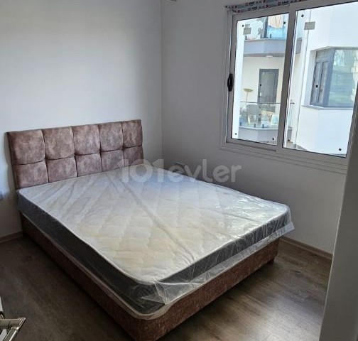 (02)- LEFKOŞA GÖNYELİ BÖLGESİNDE  SATILIK EŞYALI FIRSAT 2+1 DAİRE 