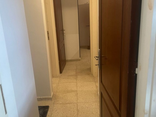 GROUND FLOOR FLAT IN KÜÇÜK KAYMAKLI AREA