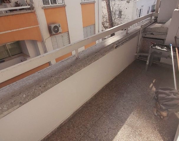 3+2 möblierte Wohnung in Yenişehir