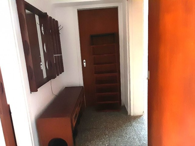 3+2 möblierte Wohnung in Yenişehir