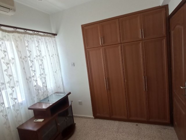 (26)- LEFKOŞA YENİKENT BÖLGESİ GENİŞ 3+2 ZEMİN KAT DAİRE