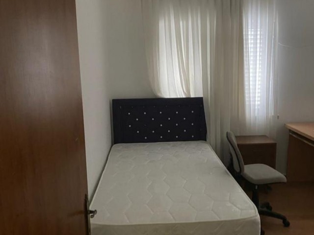 ORTAKÖY BÖLGESİNDE ZEMİN KAT 3+1 FIRSAT DAİRE 