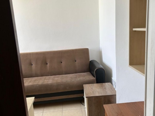 Flat To Rent in Küçük Kaymaklı, Nicosia