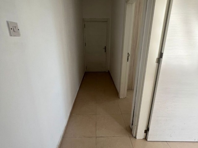 2+1 flat for rent in Gönyeli area