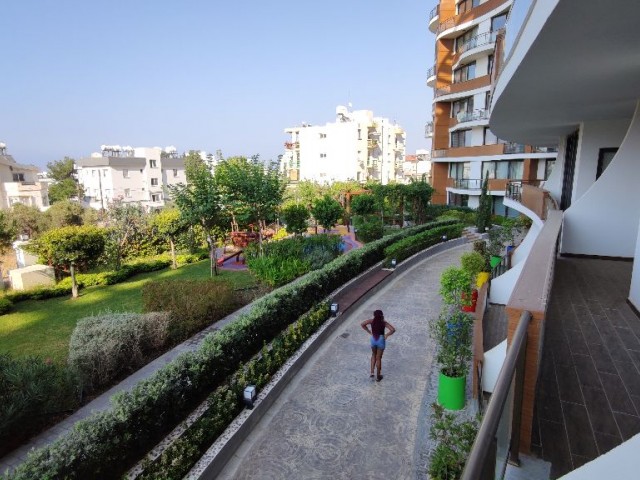 LUXURY 2+1 APARTMENT IN KYRENIA AKACAN RESIDENCE ** 