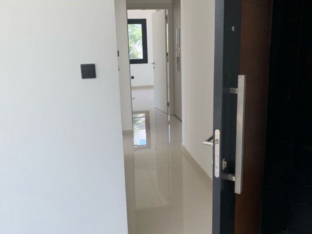 Flat For Sale in Yukarı Girne, Kyrenia