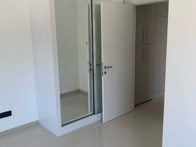 Flat For Sale in Yukarı Girne, Kyrenia