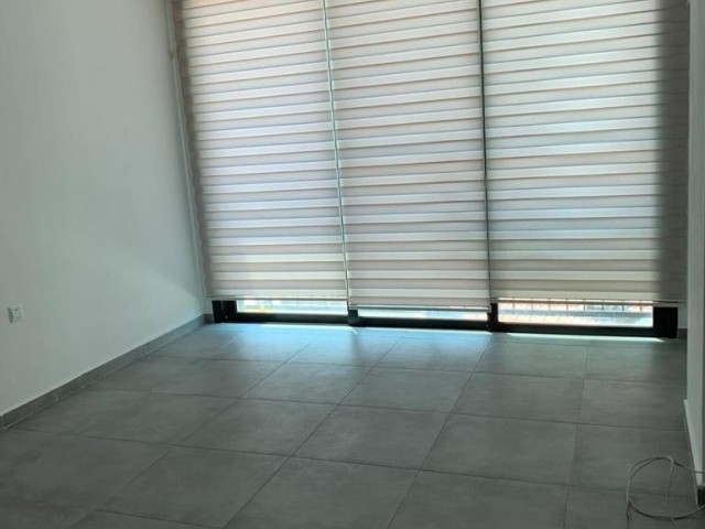 Flat For Sale in Yukarı Girne, Kyrenia