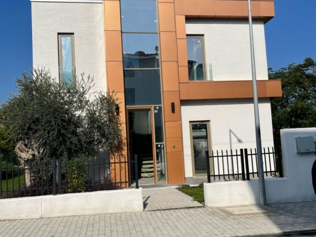 FULLY DETACHED VILLA IN OZANKOY ** 