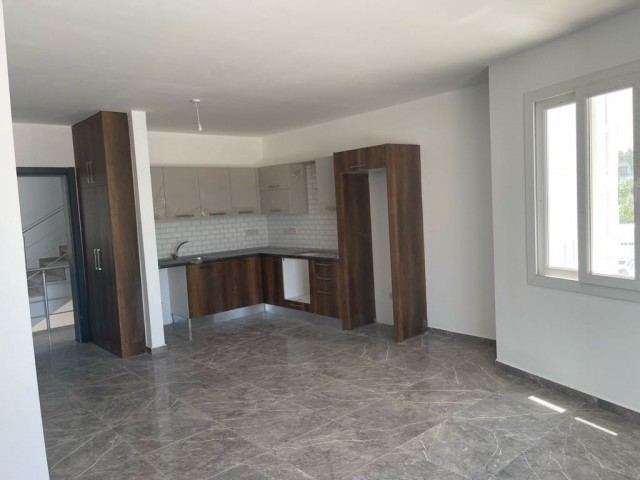 RENT 2+1 NEAR THE MINISTRY OF INTERNAL AFFAIRS ** 