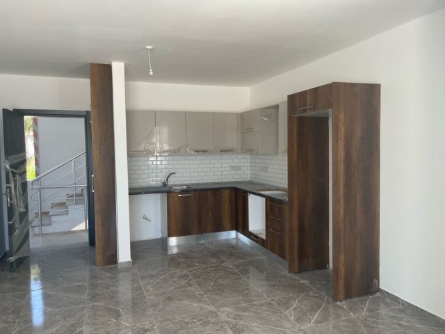 RENT 2+1 NEAR THE MINISTRY OF INTERNAL AFFAIRS ** 