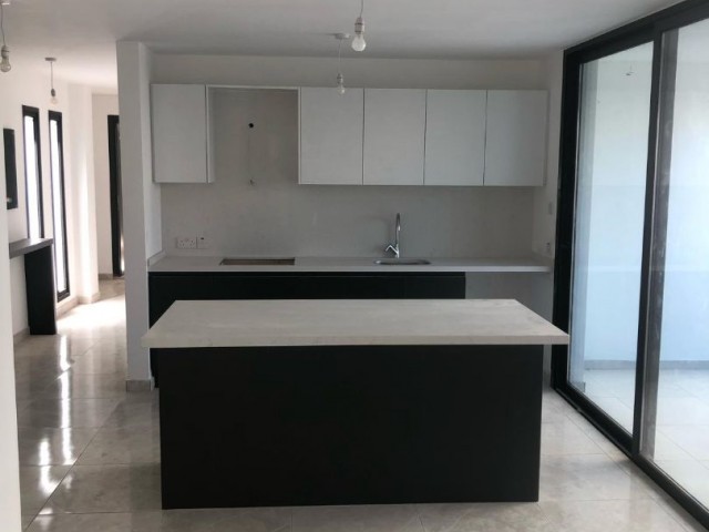 2+1 NEW FLAT WITHOUT VAT FOR SALE IN KYRENIA CENTER