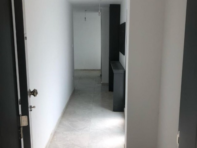 2+1 NEUE WOHNUNG OHNE MWST ZUM VERKAUF IM KYRENIA CENTER