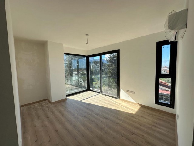 3+1 NEW FLAT WITHOUT VAT FOR SALE IN KYRENIA CENTER