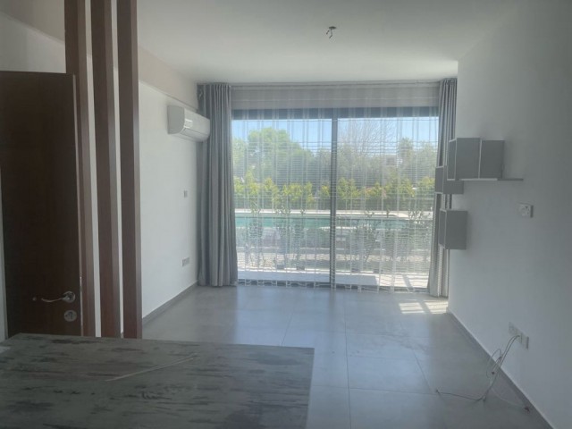 Flat To Rent in Alsancak, Kyrenia