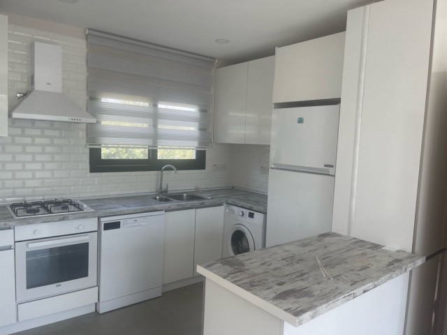 Flat To Rent in Alsancak, Kyrenia