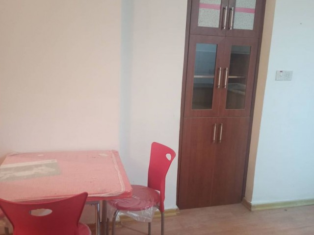 Flat To Rent in Küçük Kaymaklı, Nicosia