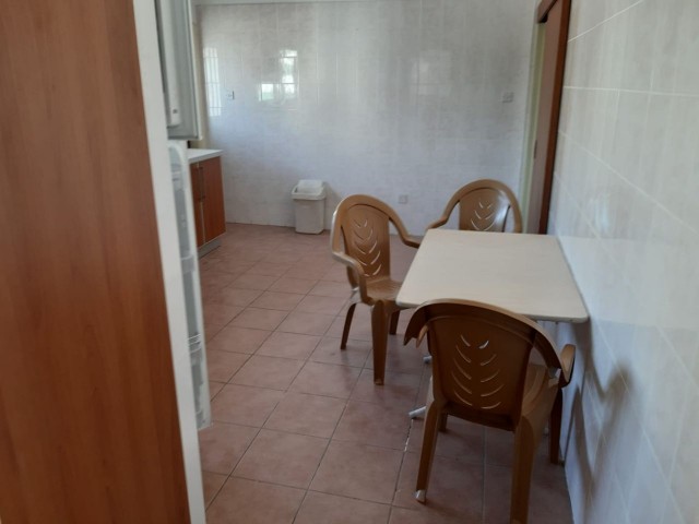 Flat To Rent in Köşklüçiftlik, Nicosia