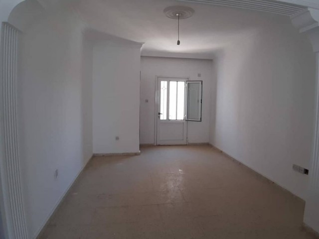 Flat To Rent in Kızılbaş, Nicosia