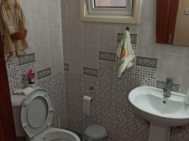 Flat To Rent in Ortaköy, Nicosia