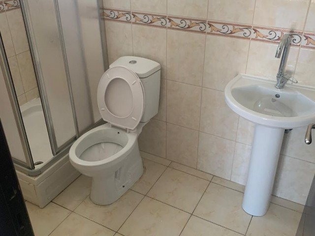 Flat To Rent in Küçük Kaymaklı, Nicosia