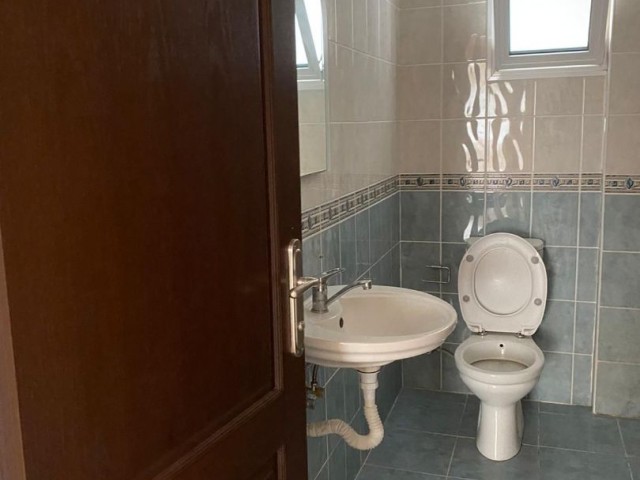 3+1 FLAT FOR SALE IN NICOSIA GÖNYELİ ** 