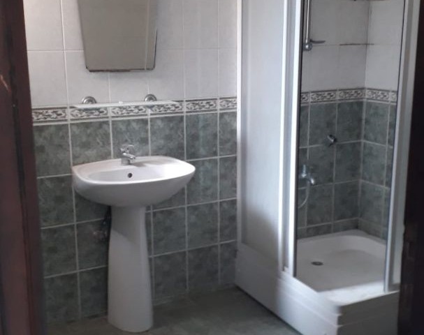 Flat To Rent in Küçük Kaymaklı, Nicosia