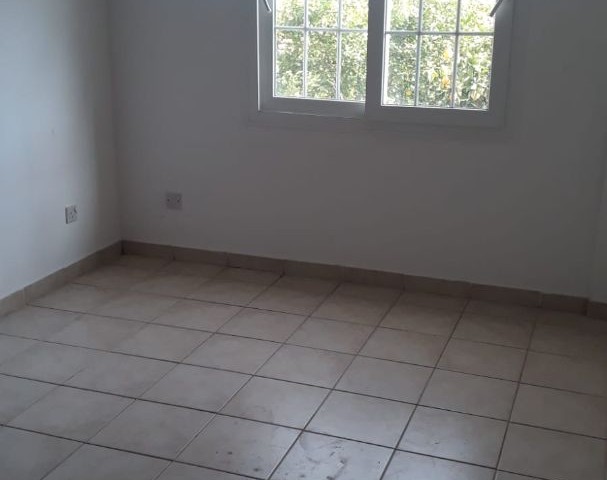 Flat To Rent in Küçük Kaymaklı, Nicosia