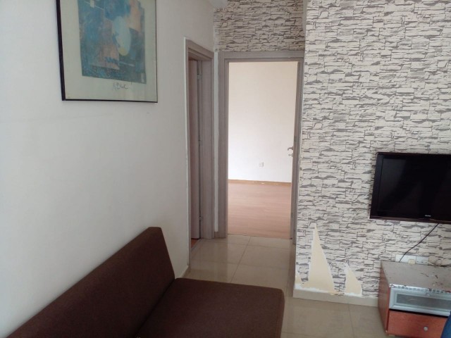2 +1 FULLY FURNISHED RENTAL APARTMENT IN MITREELI WITH AN ADVANCE PAYMENT OF 4 MONTHS FOR 250 POUNDS STERLING ** 