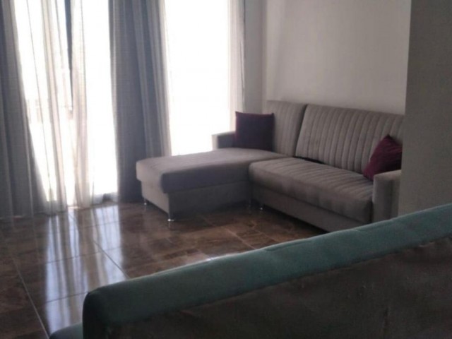  LEFKOŞA KAYMAKLI'DA  LÜKS 2+1 KİRALIK  YENİ EŞYALI ((PENTHOUSE ))  DAİRE 