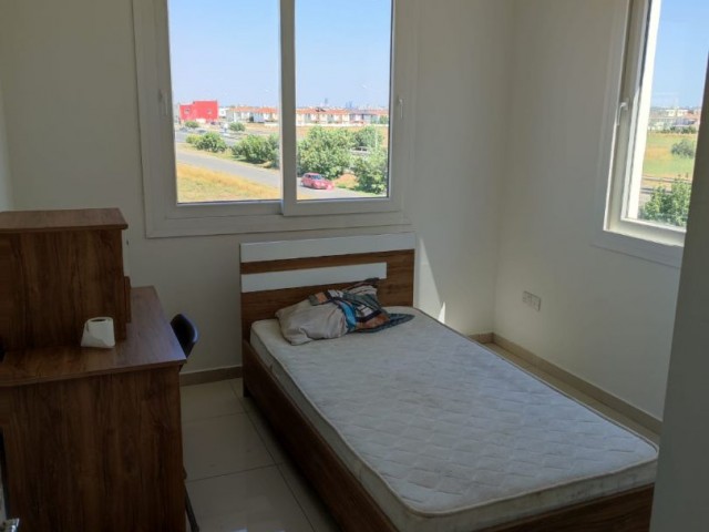  LEFKOŞA GÖNYELİ'DE 2+1 KİRALIK  EŞYALI DAİRE 