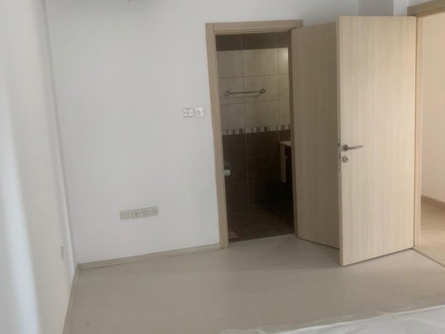 LEFKOŞA KÜÇÜK KAYMAKLI BÖGESİN'DE 3+1 KİRALIK FULL EŞYALI DAIRE 