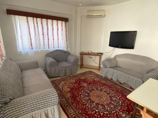  LEFKOŞA GÖNYELİ'DE 4+1 KİRALIK  GENİŞ EŞYALI  DAİRE 