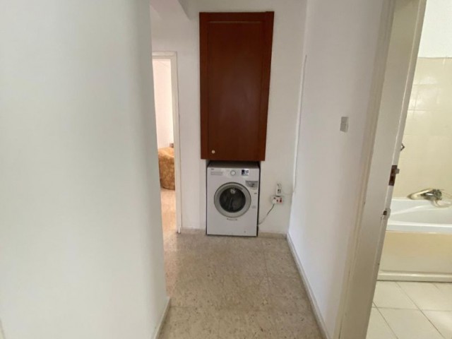  LEFKOŞA GÖNYELİ'DE 4+1 KİRALIK  GENİŞ EŞYALI  DAİRE 