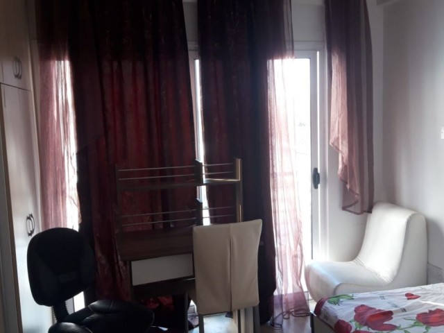 LEFKOŞA  GÖNYELİ BÖLGESİ KİRALIK 3+1 ULTRA LÜKS PENTHOUSE DAİRE