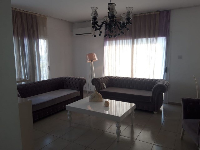 LEFKOŞA  GÖNYELİ BÖLGESİ KİRALIK 3+1 ULTRA LÜKS PENTHOUSE DAİRE