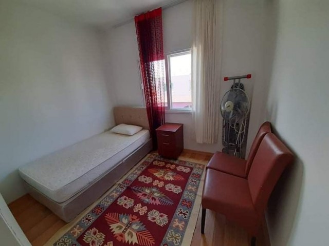 Flat To Rent in Dikmen, Kyrenia