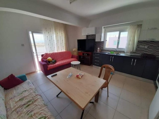 Flat To Rent in Dikmen, Kyrenia