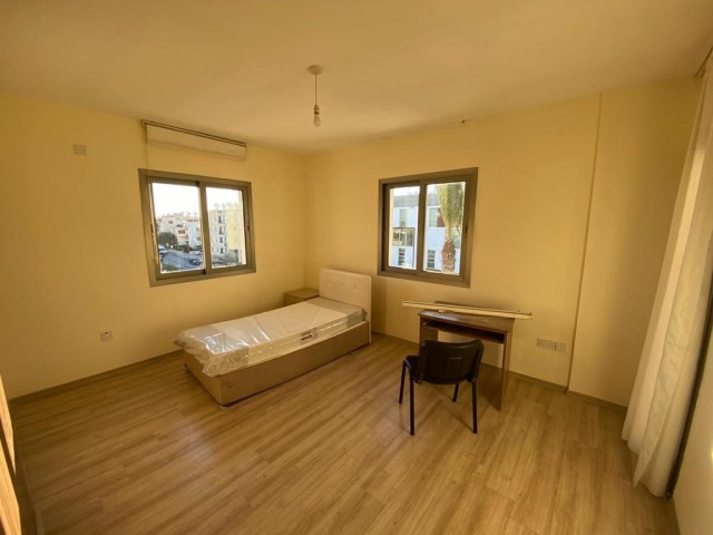 LEFKOŞA ORTAKÖY BÖLGESİNDE KİRALIK FULL EŞYALI LÜKS 3+1 DAİRE ( SÜPER LOKASYON)﻿