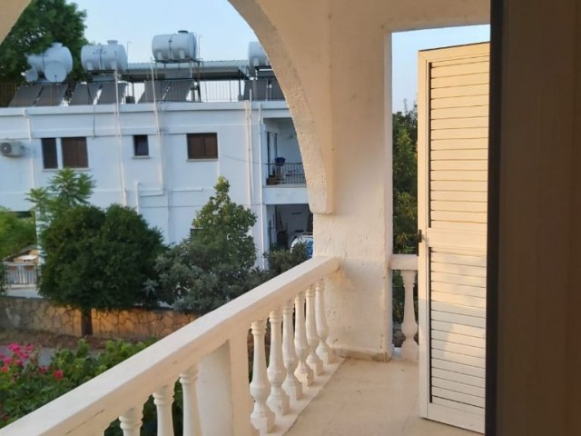 Girne Lapta da 3 yatak odalı villa