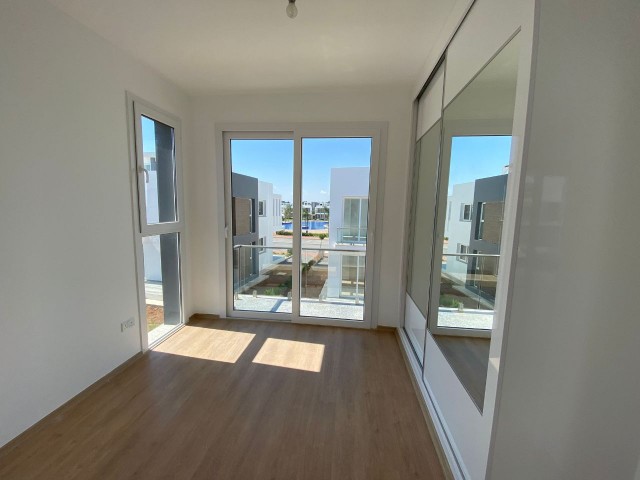 2 + 1 Wohnung zum Verkauf in Long Beach. Квартира 2+1 на продажу. ** 