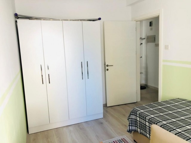 2+1 Wohnung zum Verkauf in Famagusta. Квартира 2+1 на продажу в центре Фамагусты. ** 