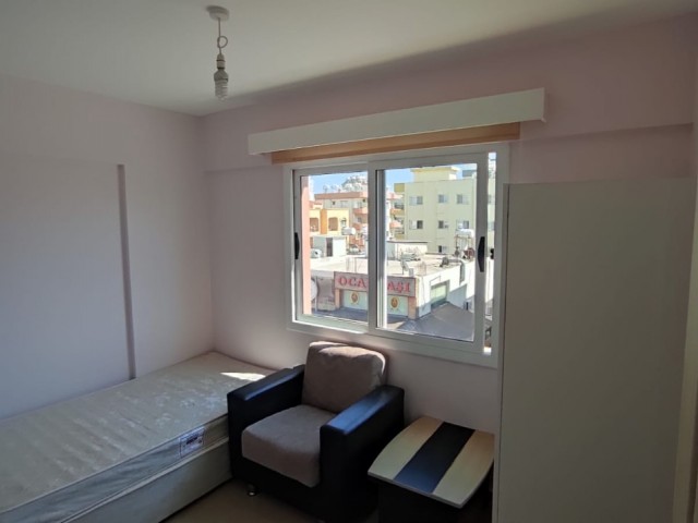 2 + 1 apartment for rent opposite Magusa yeni Lemar ** 