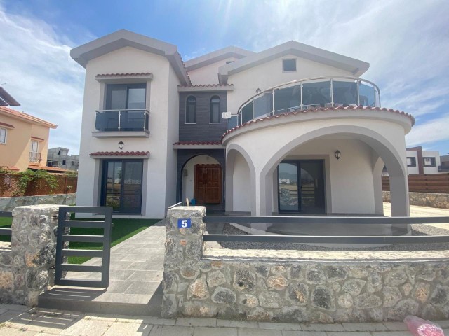 İskele Bayçelerde satılık villa