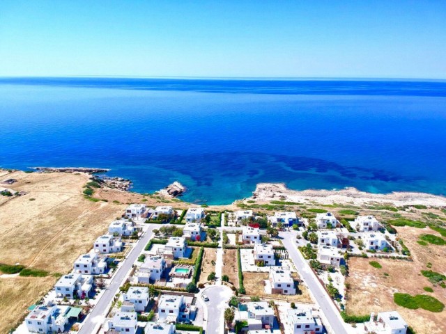 ویلا برای فروش in Bahçeli, گیرنه