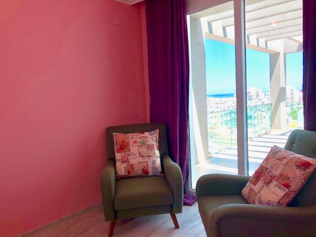 Penthouse For Sale in Girne Merkez, Kyrenia